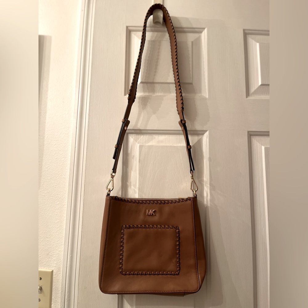 Michael Kors crossbody